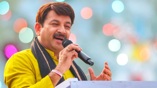 Manoj Tiwari Biography, Age, Wife, Family, Education, Career & Net Worth